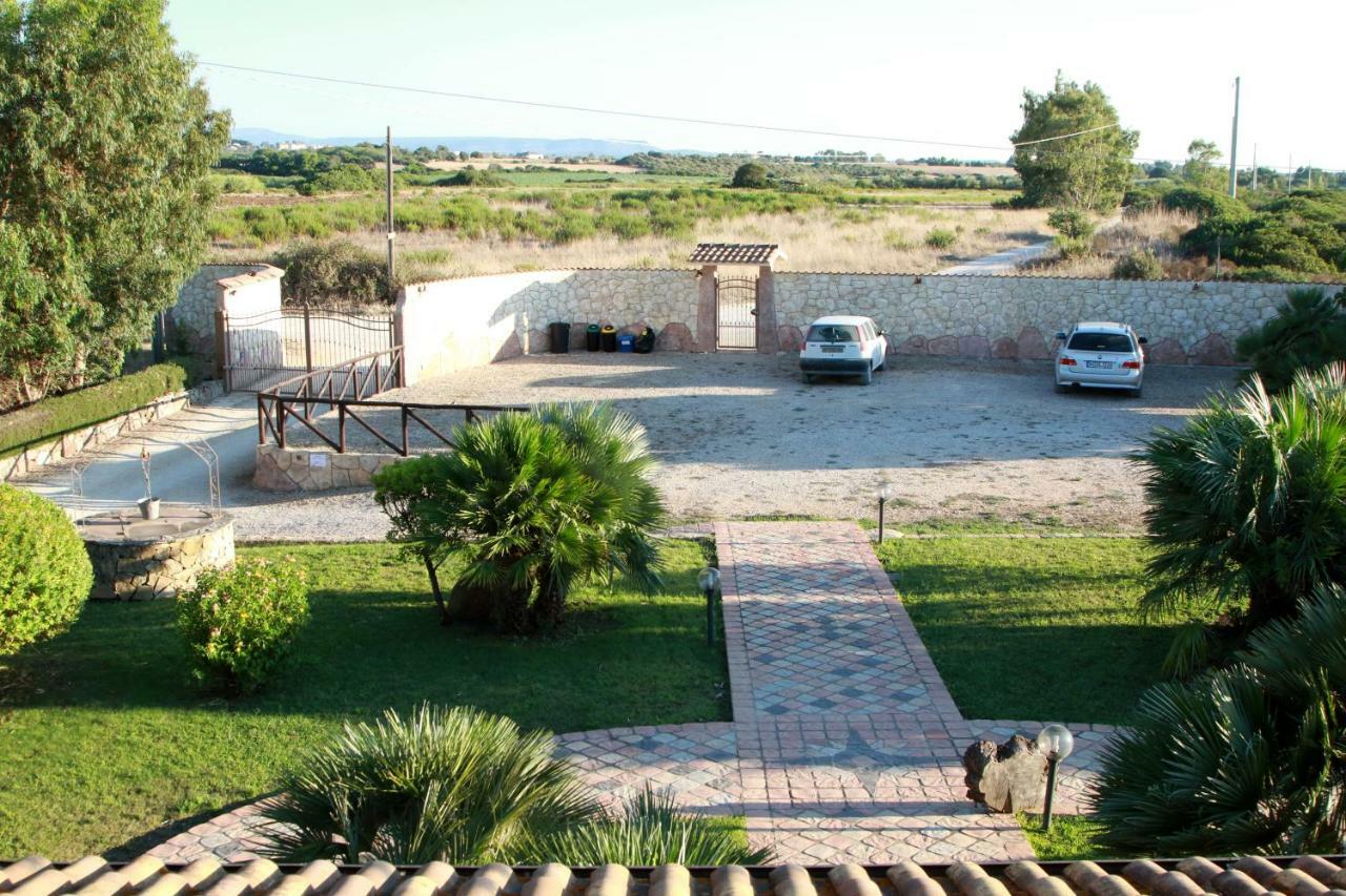 Ajo Sardinia Bed and Breakfast Olmedo Exterior foto