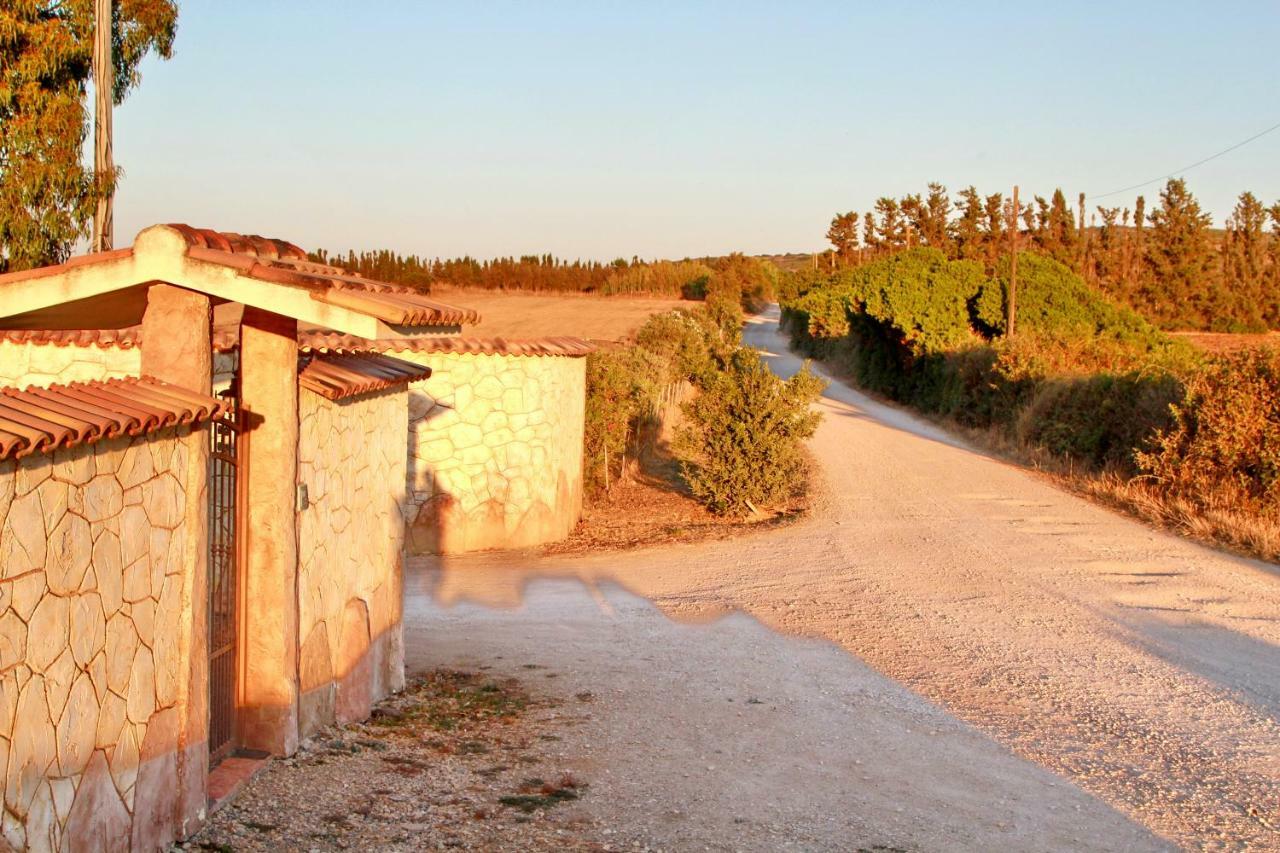 Ajo Sardinia Bed and Breakfast Olmedo Exterior foto