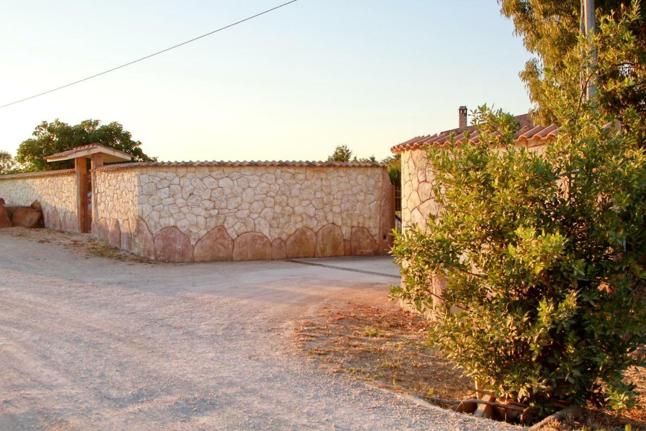 Ajo Sardinia Bed and Breakfast Olmedo Exterior foto